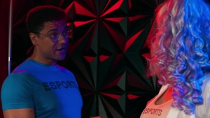 Trans Angels: Tgirl Aerie Rei's Sheenis Distracts Hunk